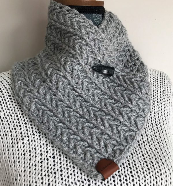 Col "zig zag" gris – Image 2