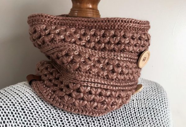 Snood "Poof " rose – Image 2