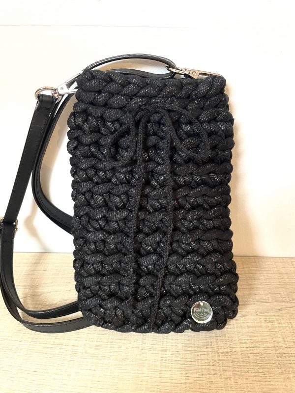 Pochette de téléphone Chléo noire – Image 2