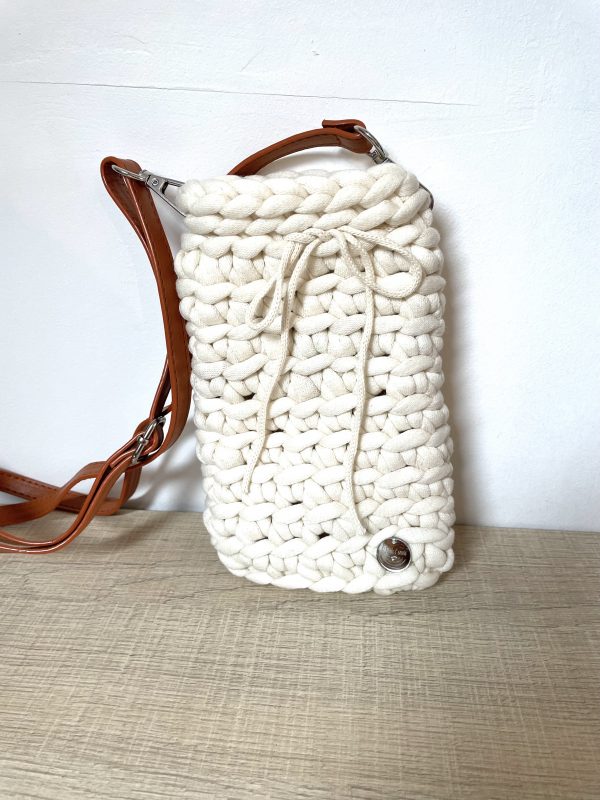 Pochette de téléphone Chléo beige clair – Image 2